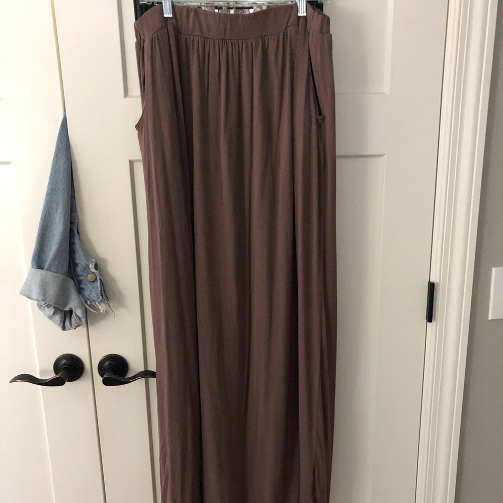 Mauve jersey maxi with POCKETS size 18 BOOHOO